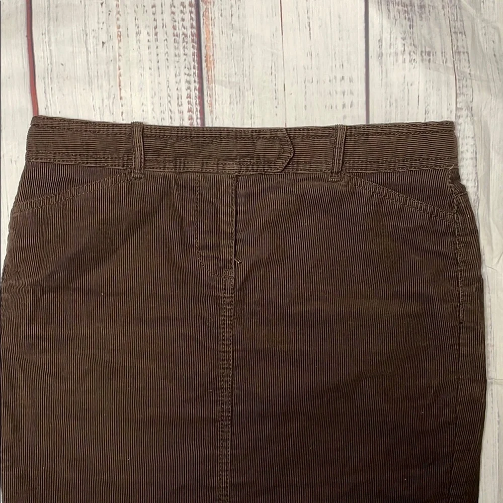 LOFT Brown Knee-Length Pencil Skirt